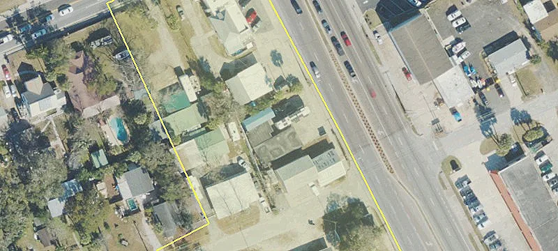 108 Ridgewood Ave