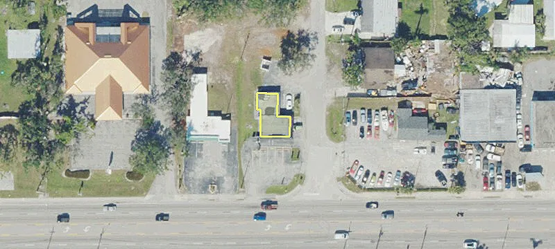 136 Pondella Rd