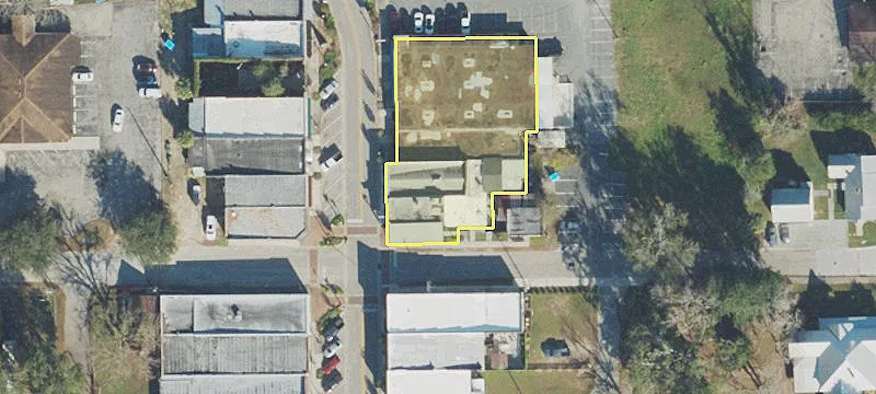 14841 Main St