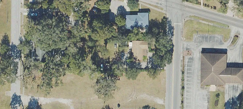 220 Edgewood Dr