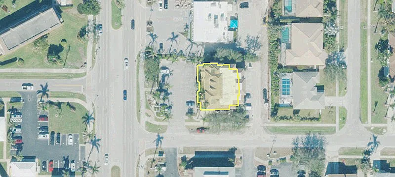 217 Collier Blvd