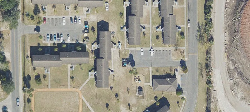 500 Warner Ave