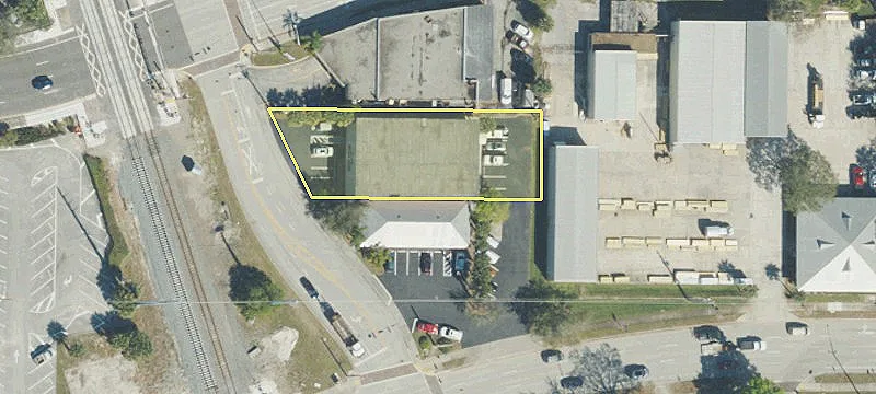 2014 Commerce Ave