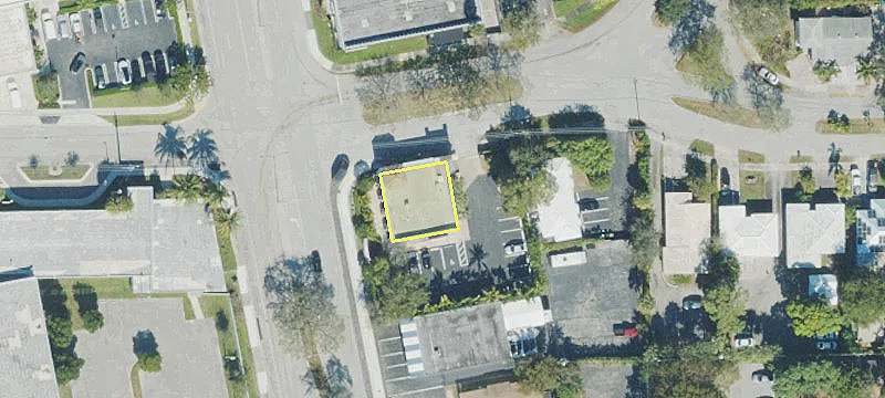 2000 Andrews Ave