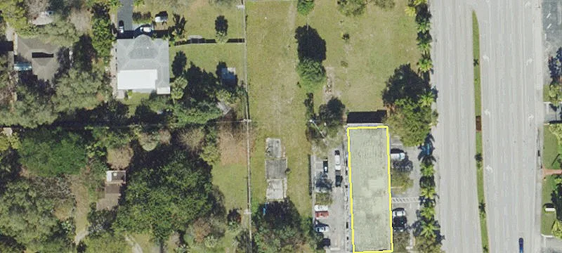 4009 Hospital Dr