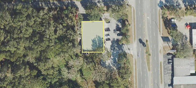 1328 Woodland Blvd