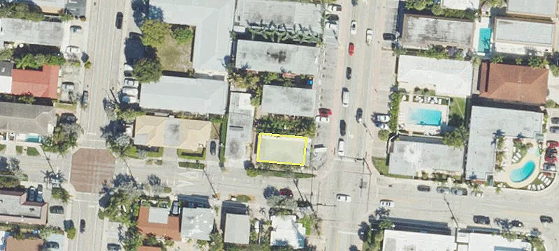 4605 Ocean Dr