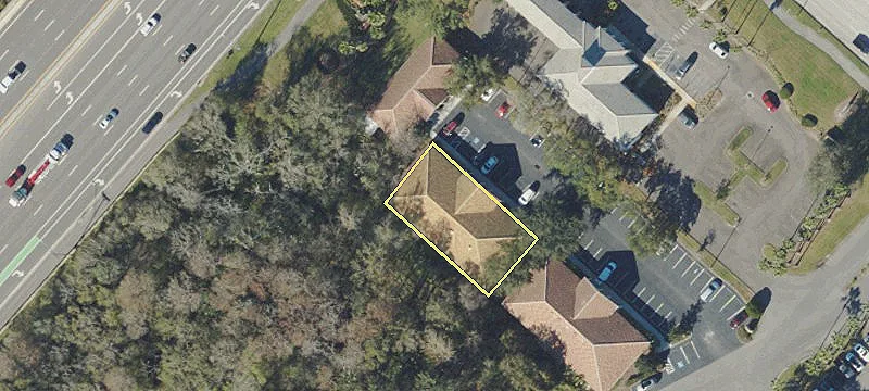 15303 Amberly Dr Ste B