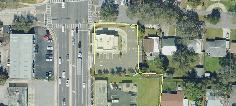 8595 Seminole Blvd