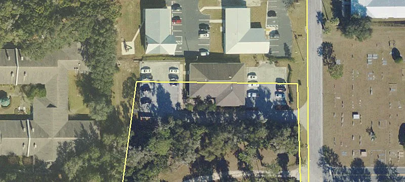 330 Line Ave