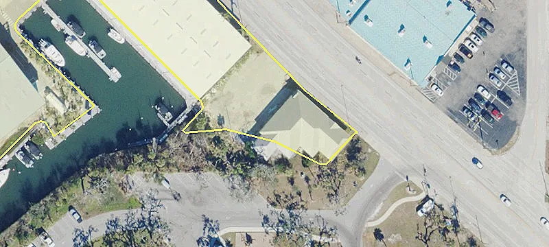 960 Mccall Rd