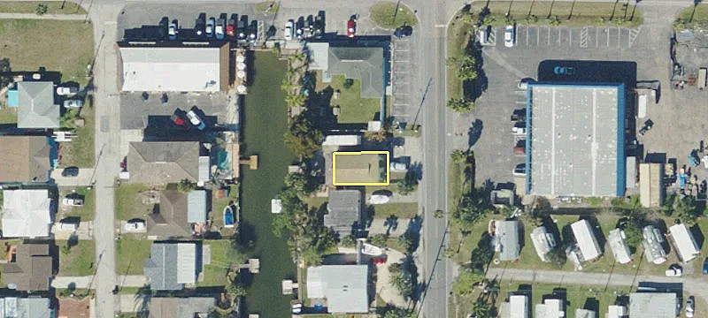 13935 Old Dixie Hwy