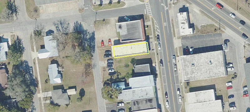 124 Lawrence Blvd