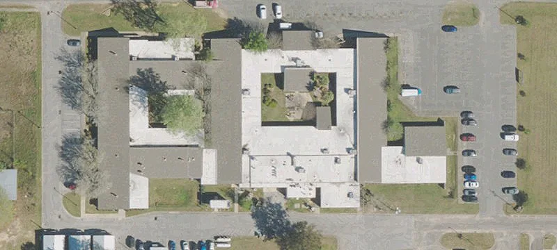 1083 Sanders Ave