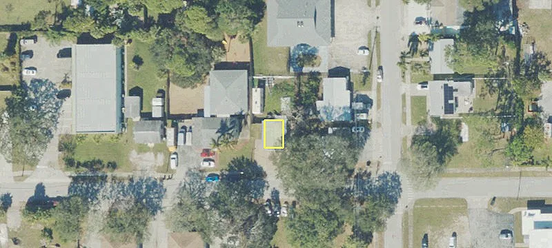 318 Tangerine Ave