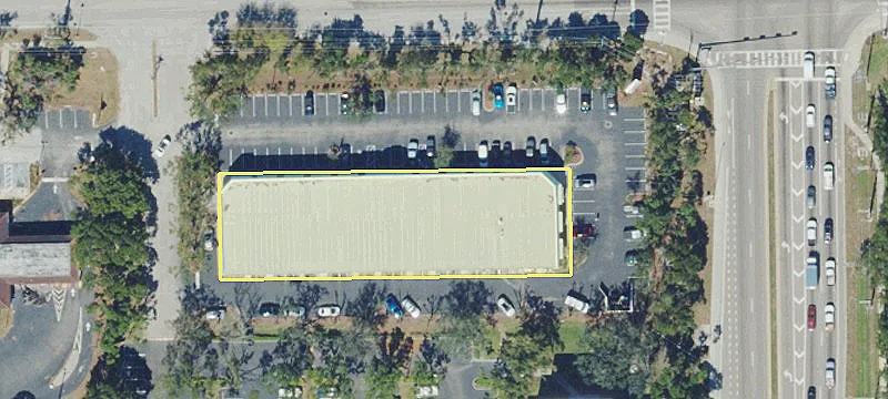 2950 Winkler Ave
