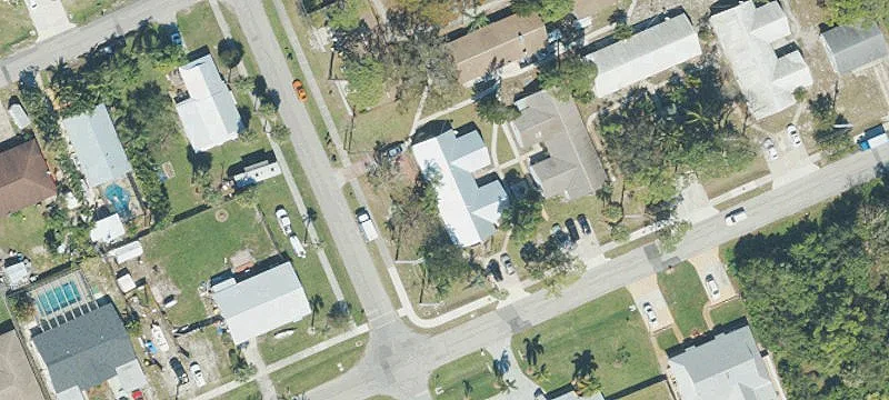 3385 Evergreen Ave
