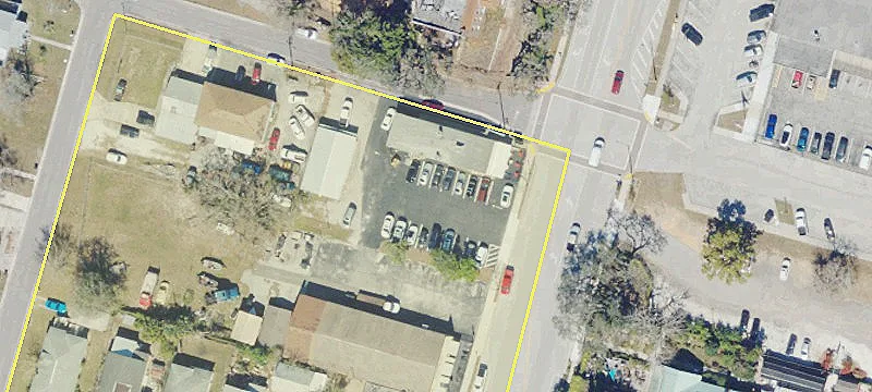 445 Ridgewood Dr