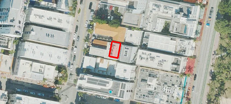919 Collins Ave