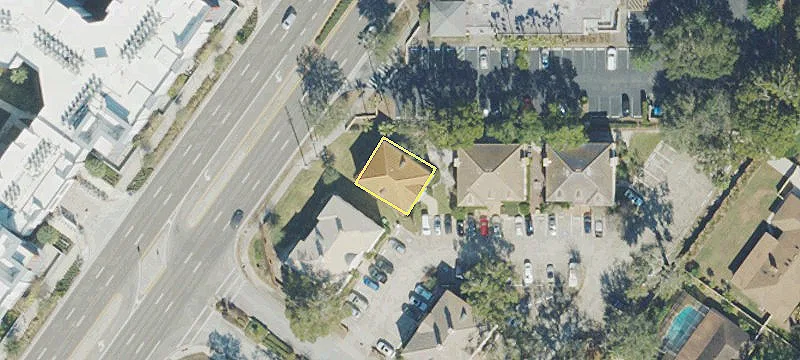 533 Versailles Dr
