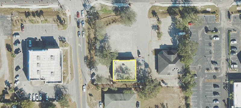 300 International Speedway Blvd