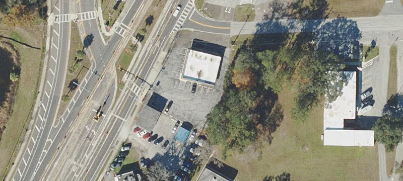 711 Broad St