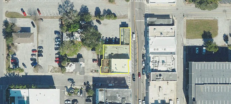 36 Ft Harrison Ave