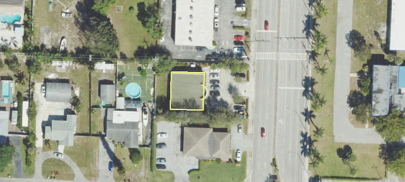 2901 Congress Ave