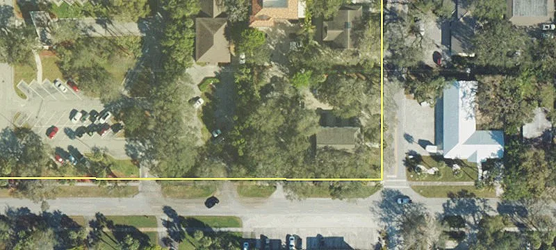 579 Azalea Ln