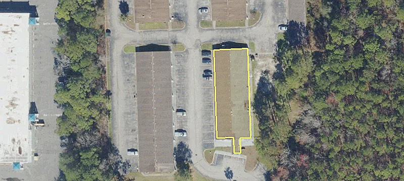 1077 Airport Rd