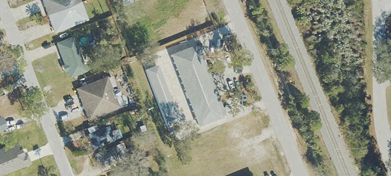 2220 Hibiscus Dr