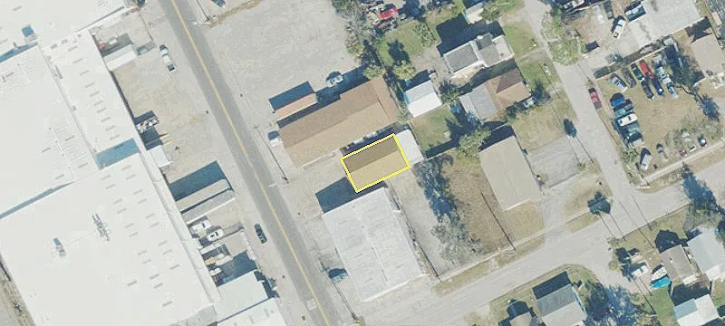 307 Carswell Ave