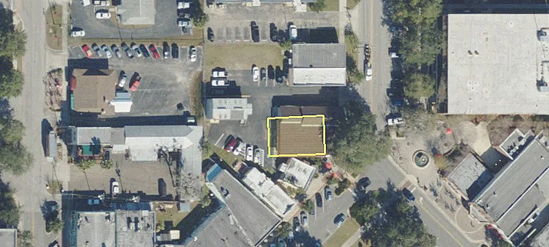 105 Apopka Ave