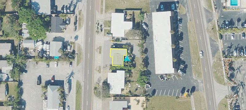 325 Orlando Ave