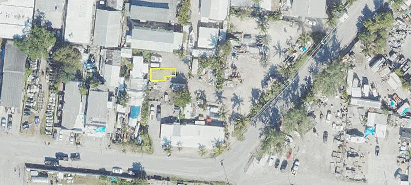 5675 5th Ave