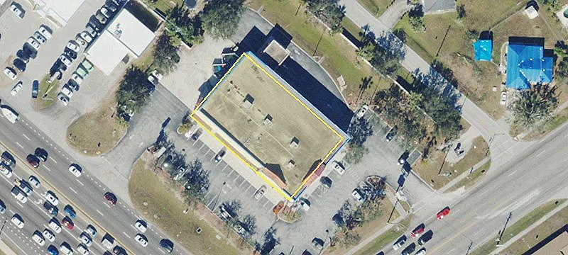 2480 Tamiami Trl
