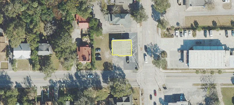 244 Woodland Blvd
