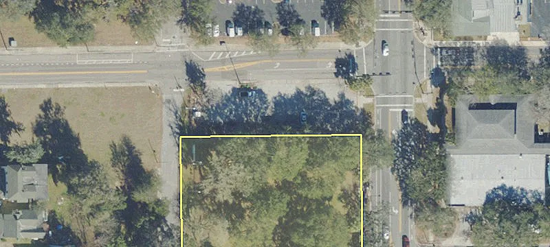 25 4th Ave