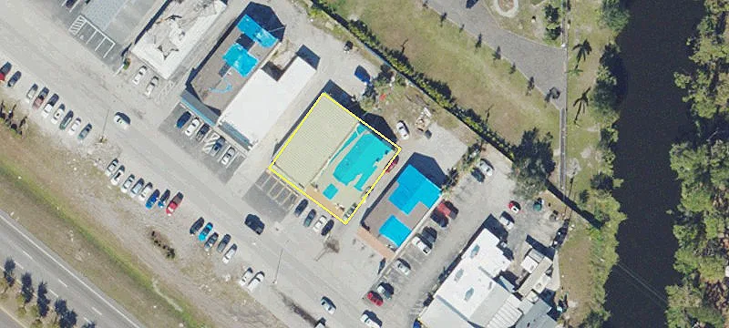 3802 Tamiami Trl