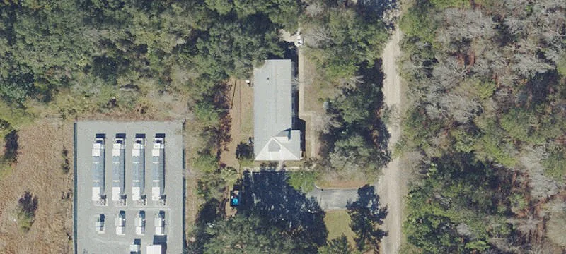 306 Hwy 441