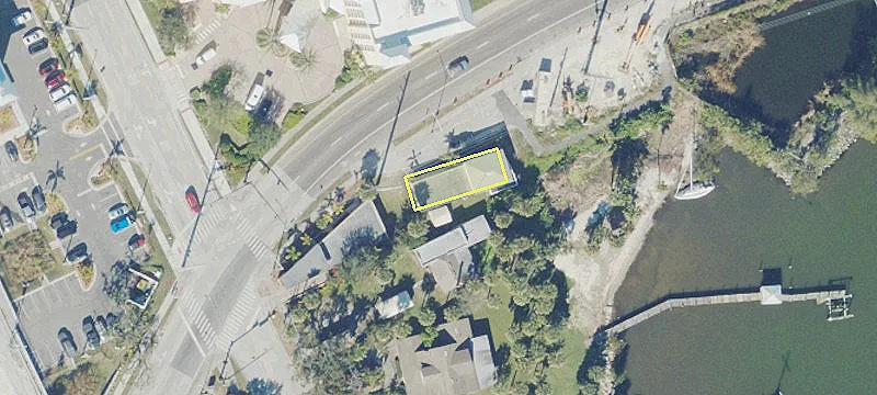 445 Montreal Ave