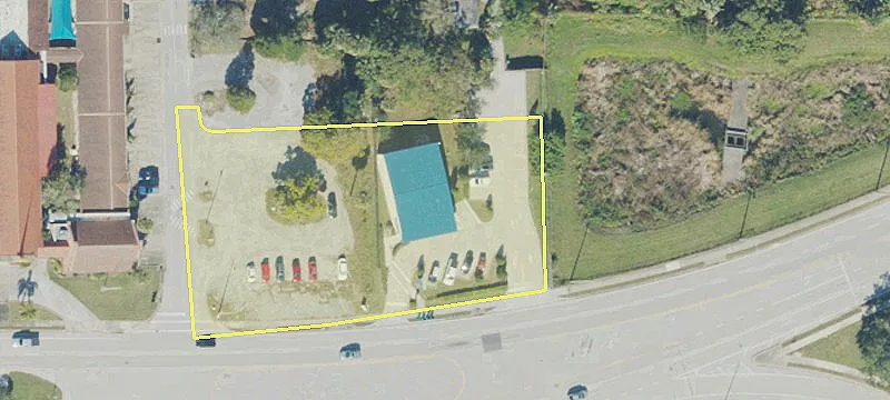 206 New Hvn Ave