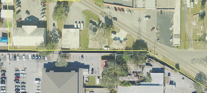 1137 Lk Dr