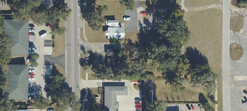 209 Apopka Ave