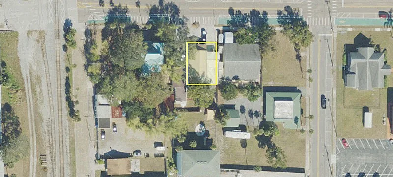 419 Main St