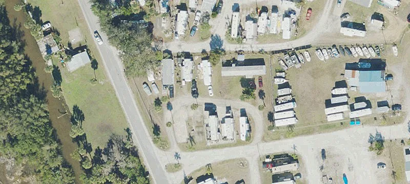 379 Riv Rd