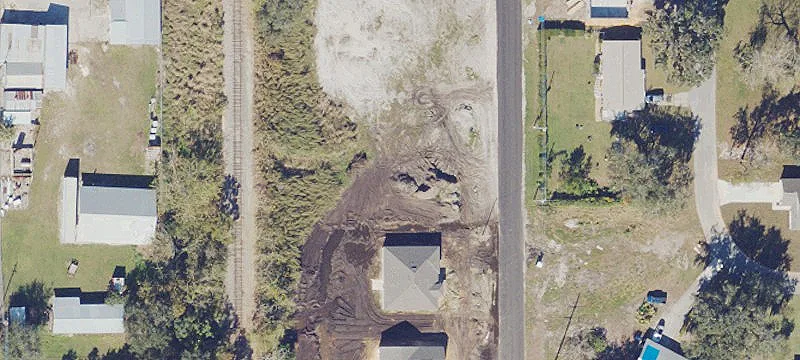 266 Lk Ave