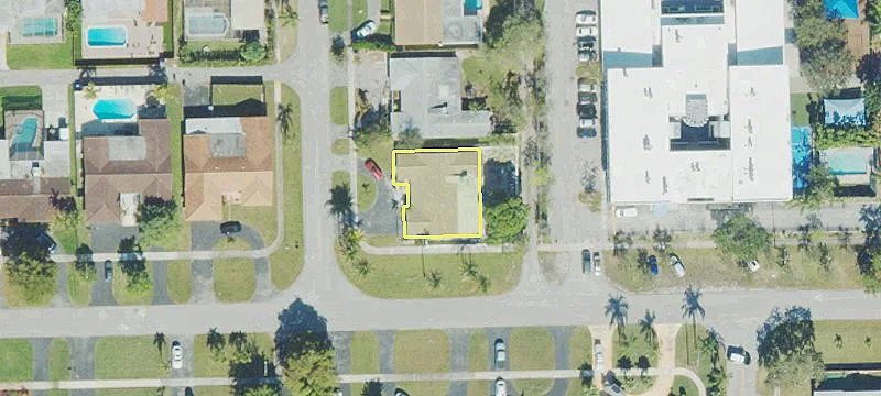 1301 47th Ave