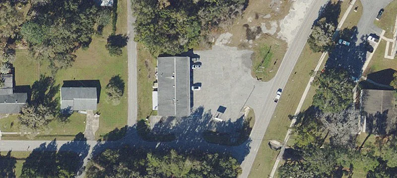 957 Howell Ave