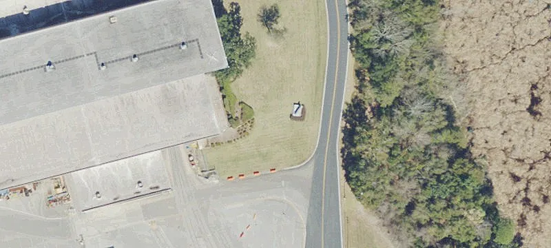 8301 Scenic Hwy